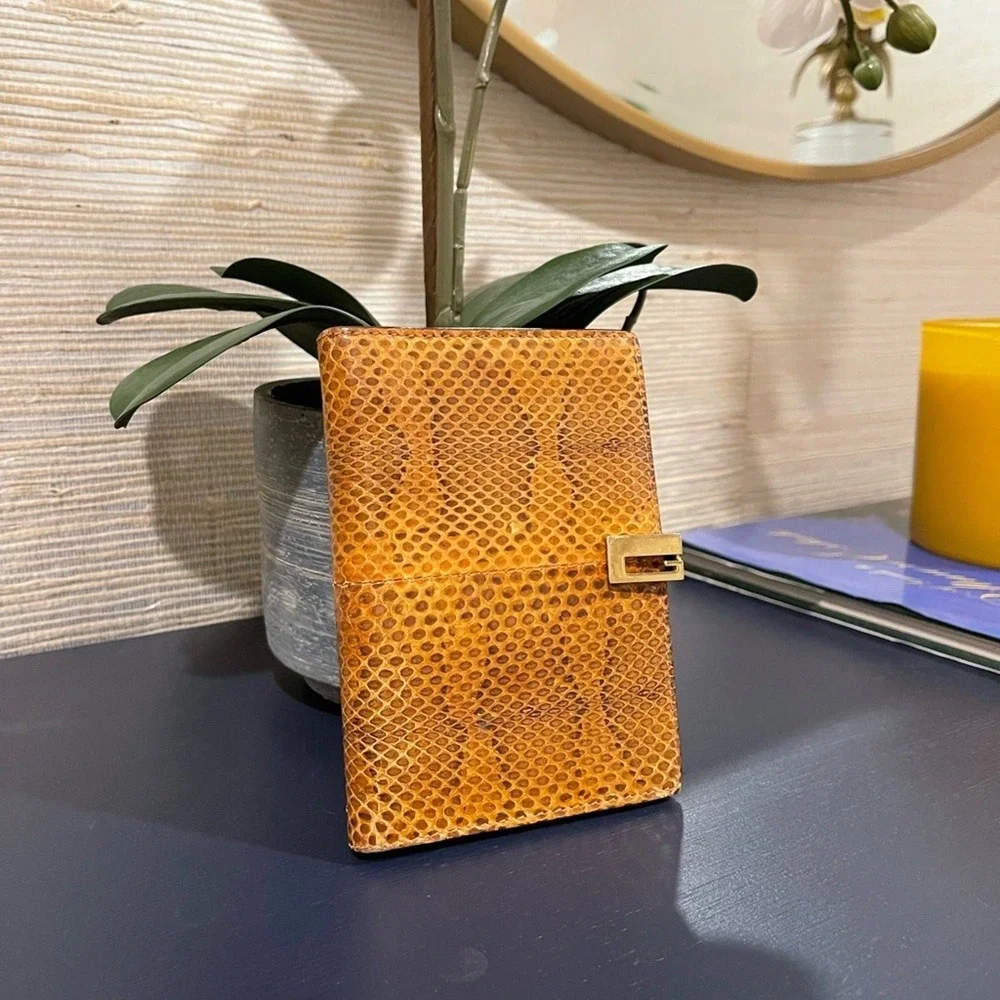 Vintage‎ Gucci python small agenda